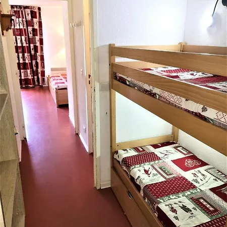 Les D'aurouze, La Joue Du Loup 公寓式酒店